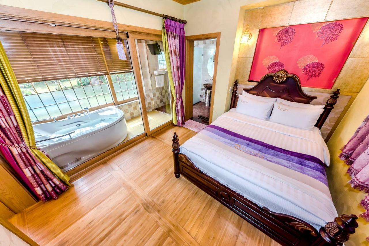 Palm Valley Resort Seogwipo Extérieur photo